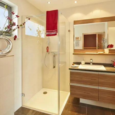 Dünenhaus Aurell, Penthouse 2 Mit Sauna * Ostseebad Heringsdorf
